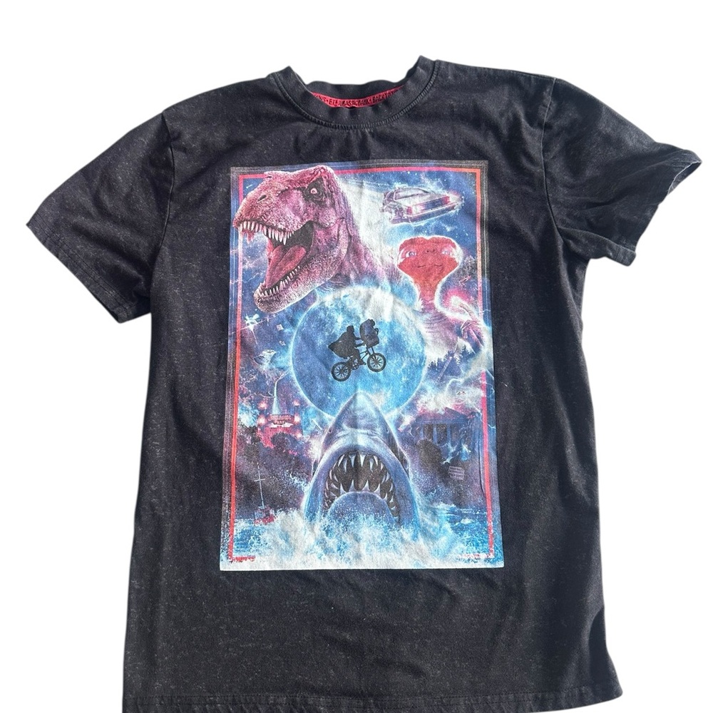 Universal Studios Black Dinosaur and Shark Graphic T-shirt Unisex size small